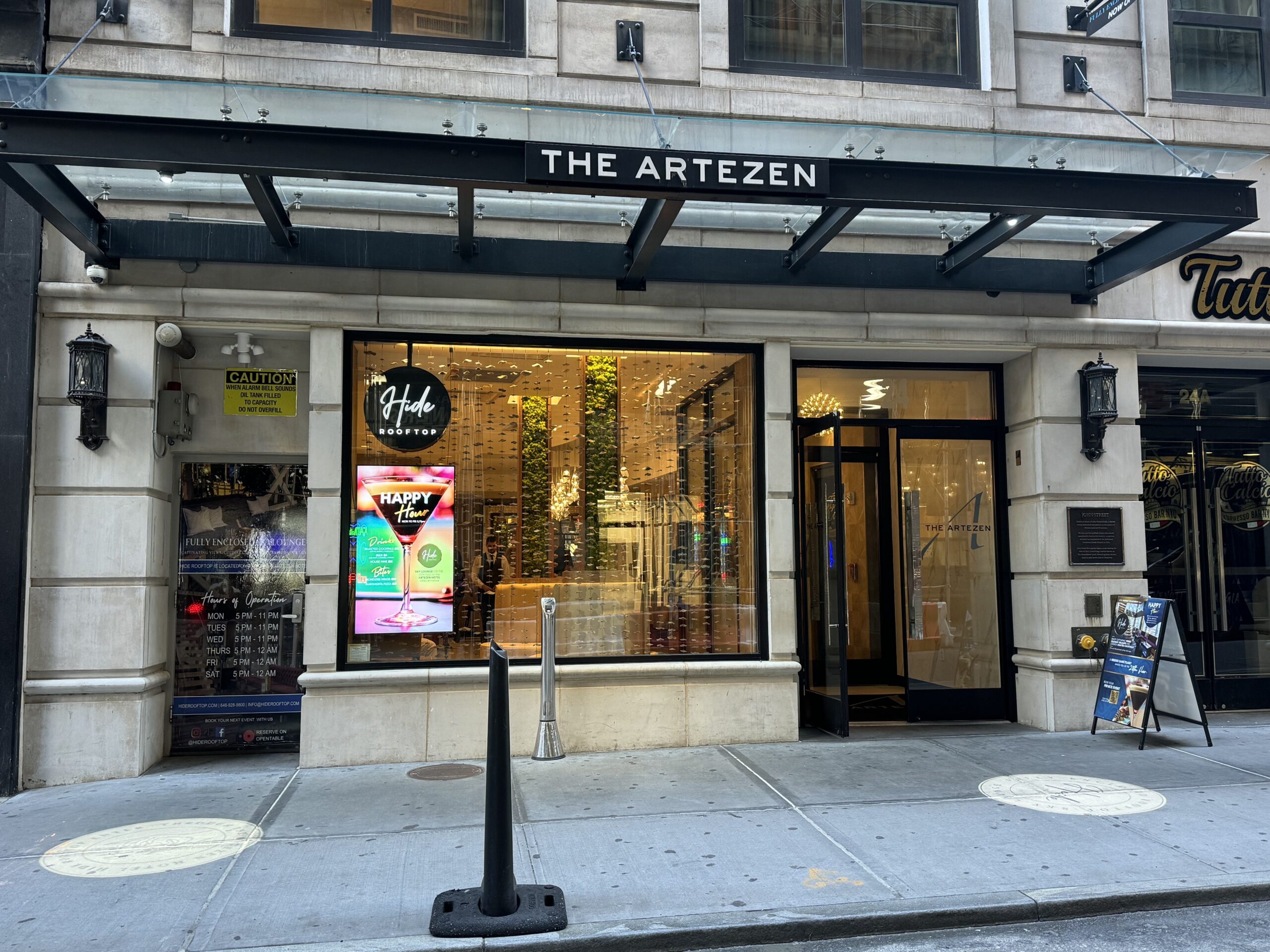 Entrance of the Artezen Hotel near Wall Street