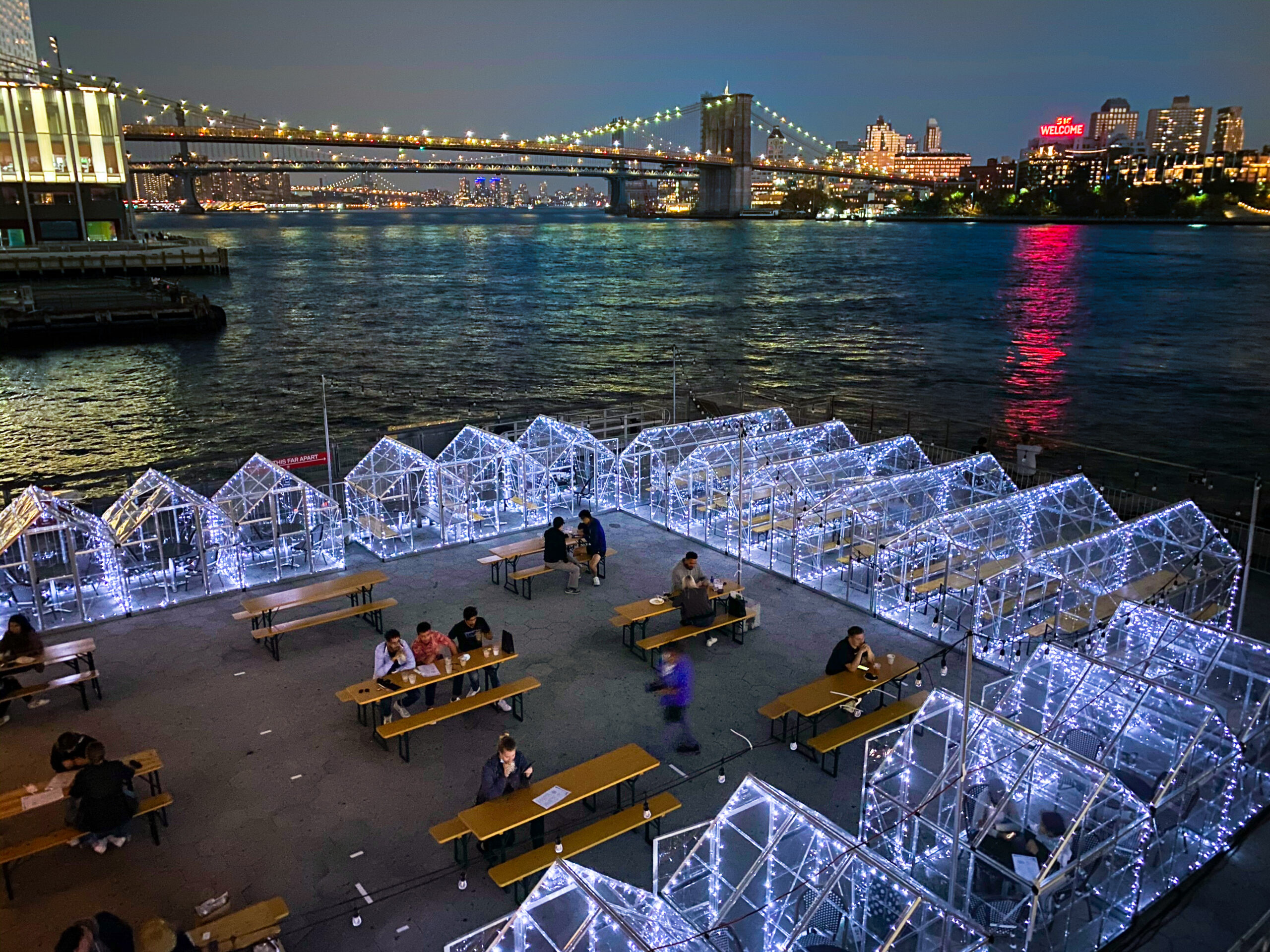 Waterfront Dining At Watermark In Enclosed Glasshouses